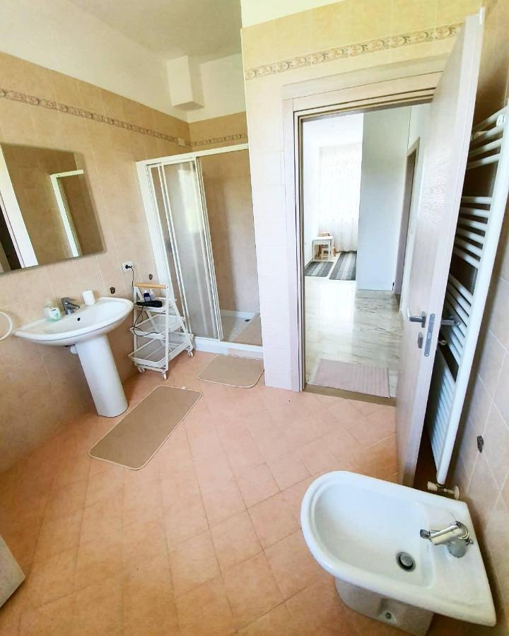 Гостьовий будинок Casa Bella Понті-суль-Мінчіо Екстер'єр фото