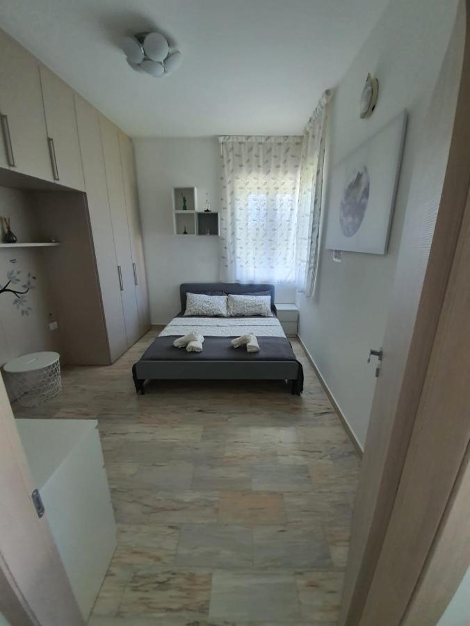 Гостьовий будинок Casa Bella Понті-суль-Мінчіо Екстер'єр фото
